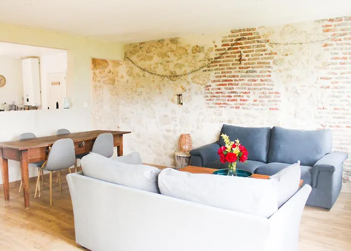 펜션 Le Puy Pin, 4 Personnes Sevremont